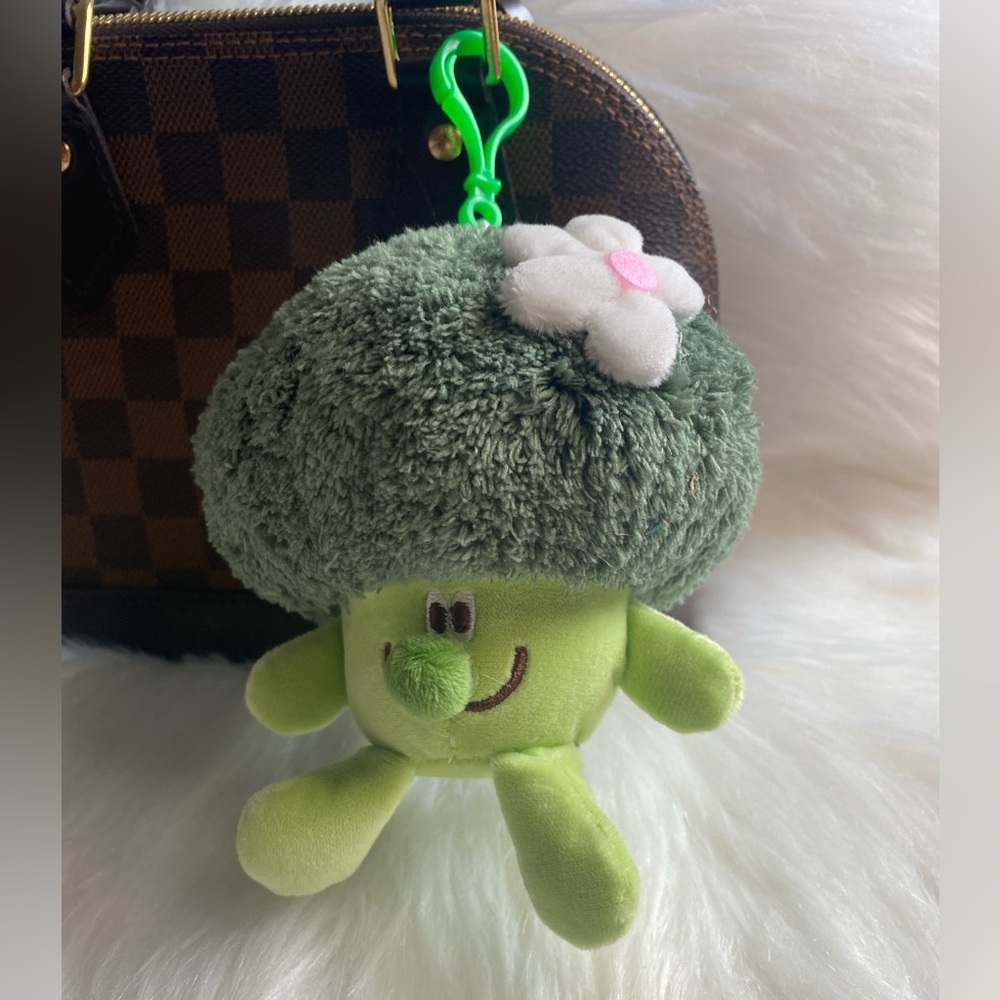 Broccoli Pompom Bag Charm Keychain Car Key Fob Plush Gift Cute New Handmade